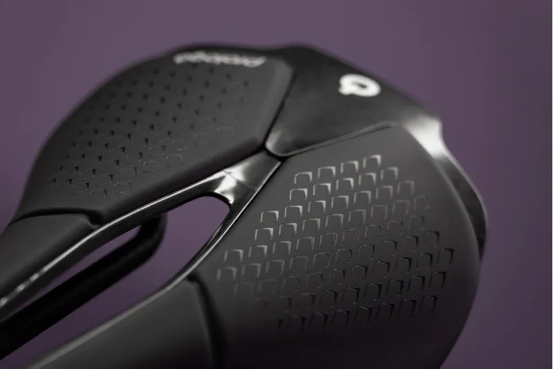 Prologo Scratch M5 140mm PAS Nack Saddle in Black-3