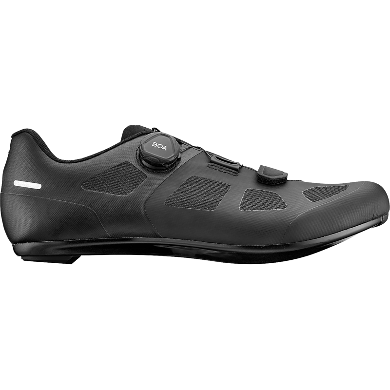 Balfes Bikes Giant Surge 2 Road Shoes in Matte Black | Free postage over £30, £10 off first order, price match & 0% finance.