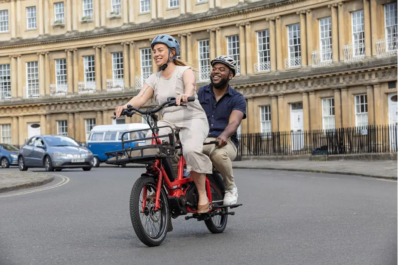 Tern Quick Haul Long D9 Performance 400Wh Electric Cargo Bike 2026 in Satin Traffic Red-6