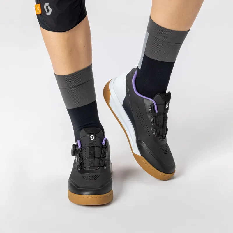 Scott MTB Volt Evo Flat Boa Women's Shoe in Black/White-9