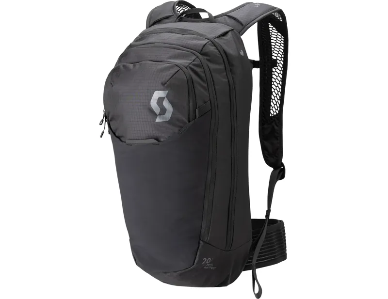 Balfes Bikes Scott Trail Protect 20 Backpack in Black | Free postage over £30, £10 off first order, price match & 0% finance.