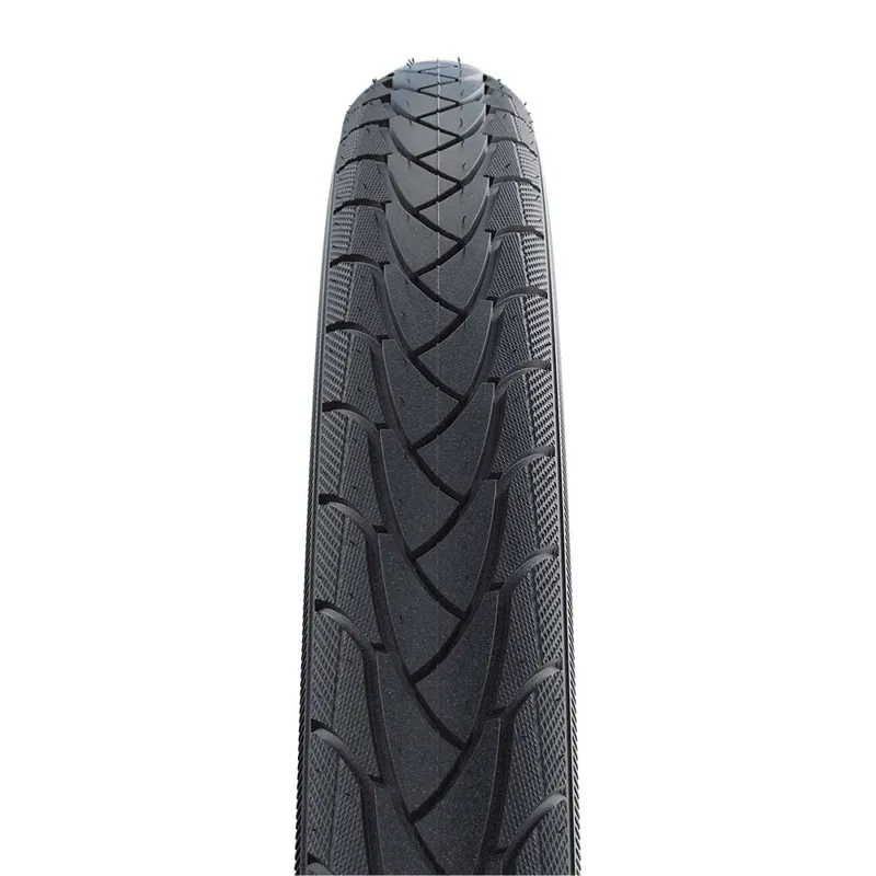 Schwalbe Marathon Plus Smartguard 700c Tyre In Black-1