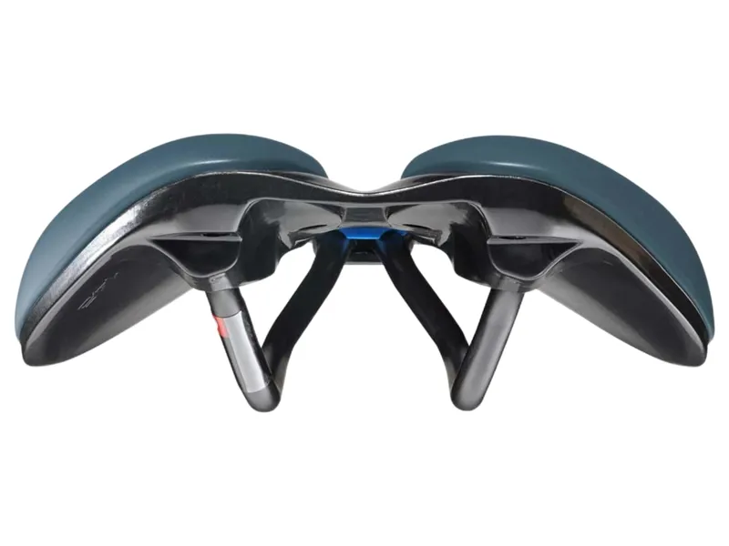 Selle Italia Novus Boost Evo TM Superflow Gravel Saddle in Blue Granite Large-3