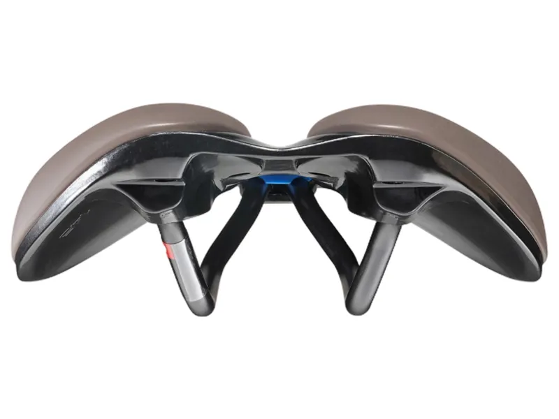 Selle Italia Novus Boost Evo TM Superflow Gravel Saddle in Mud Brown Large-3