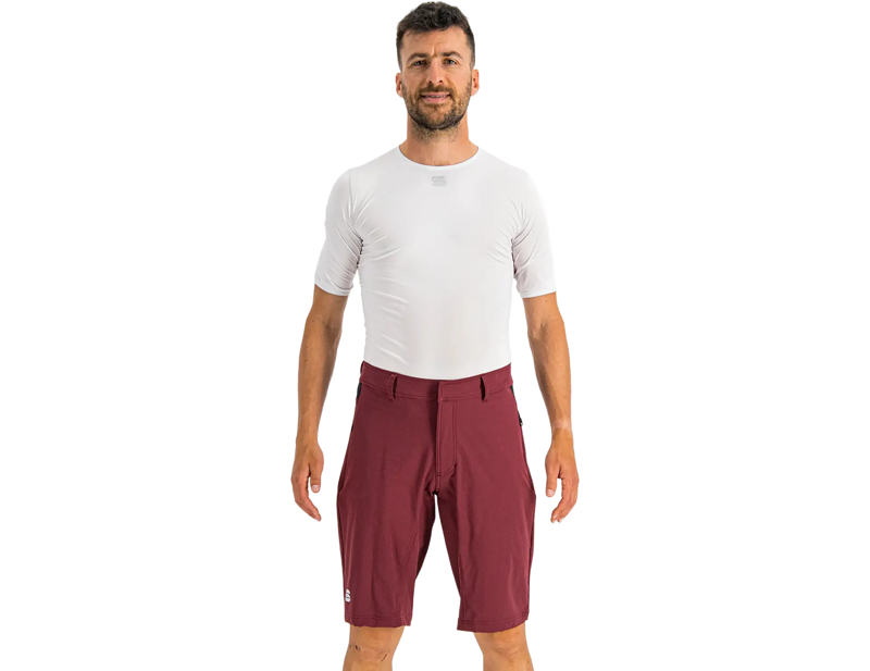 Balfes Bikes Sportful Giara Baggy Short in Red Wine | Free postage over £30, £10 off first order, price match & 0% finance.
