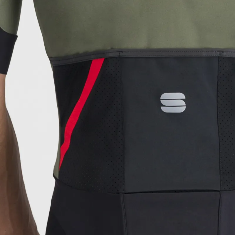 Sportful Fiandre Pro Short Sleeve Jersey in Beetle-3