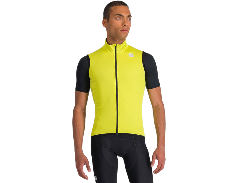 Balfes Bikes Sportful Fiandre Light No Rain Gilet in Cedar | Free postage over £30, £10 off first order, price match & 0% finance.