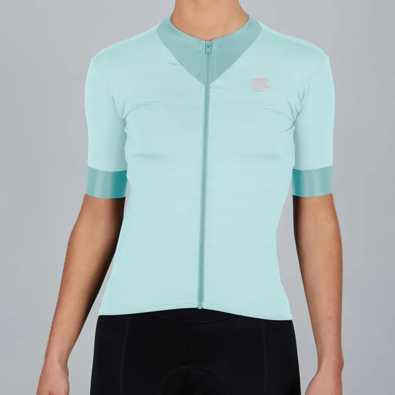 Balfes Bikes Sportful Kelly Women's Short Sleeve Jersey in Blue Sky | Free postage over £30, £10 off first order, price match & 0% finance.
