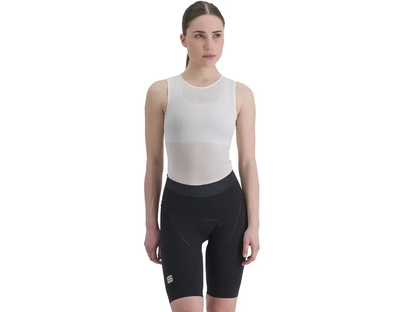 Balfes Bikes Sportful Total Comfort Women's Short in Black | Free postage over £30, £10 off first order, price match & 0% finance.
