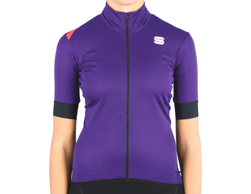 Balfes Bikes Sportful Fiandre Light Norain Women's Short Sleeve Jersey in Violet | Free postage over £30, £10 off first order, price match & 0% finance.