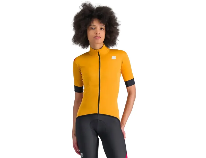 Balfes Bikes Sportful Fiandre Light Norain Women's Short Sleeve Jersey in Dark Gold | Free postage over £30, £10 off first order, price match & 0% finance.