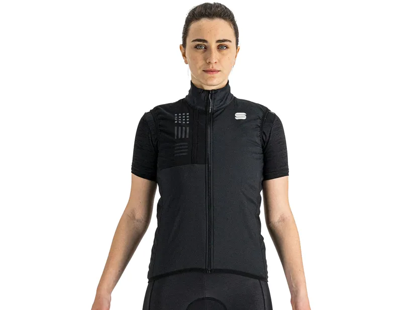 Balfes Bikes Sportful Giara Layer Women's Gilet in Black | Free postage over £30, £10 off first order, price match & 0% finance.