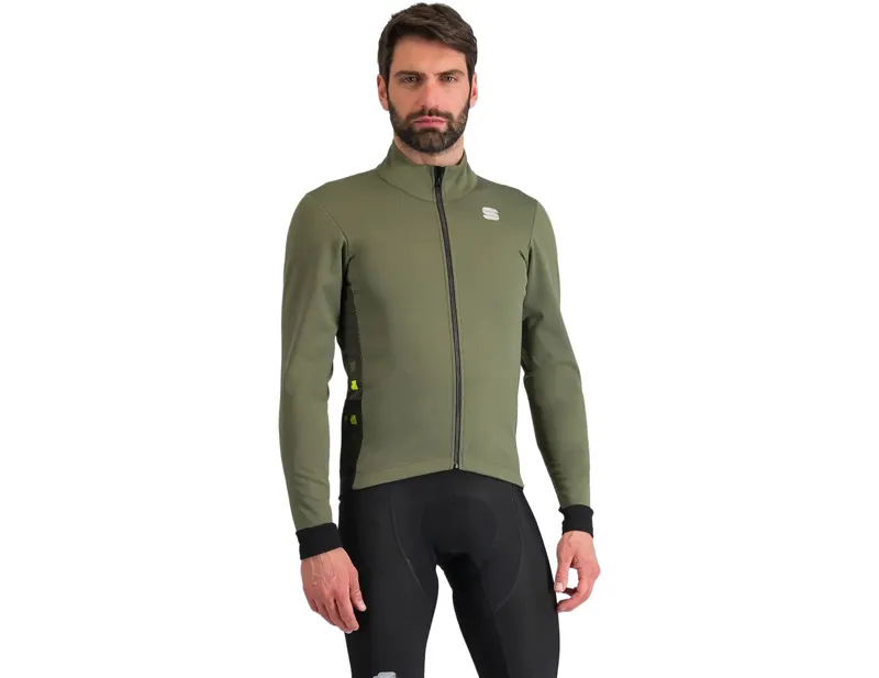 Balfes Bikes Sportful Neo Softshell Jersey in Beetle | Free postage over £30, £10 off first order, price match & 0% finance.