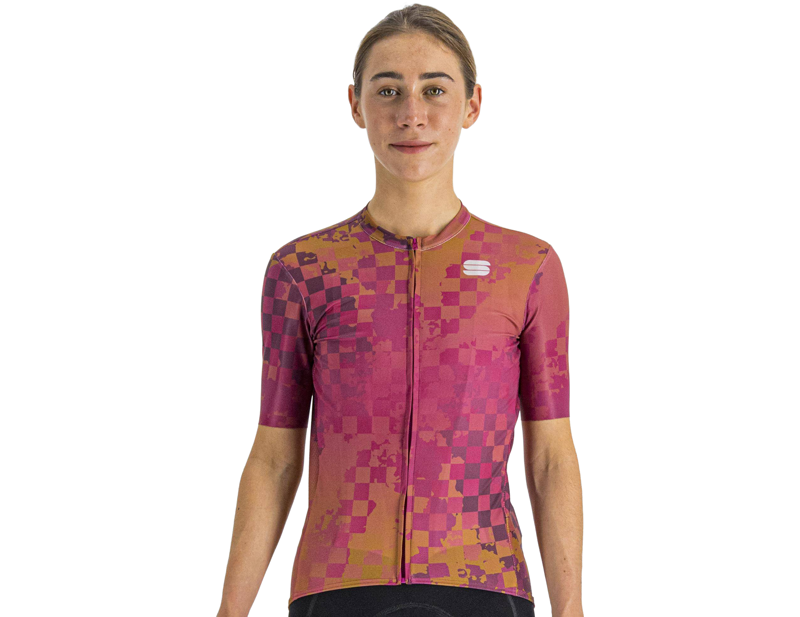 Balfes Bikes Sportful Rocket Women's Jersey in Cyclamen/Liquorice | Free postage over £30, £10 off first order, price match & 0% finance.