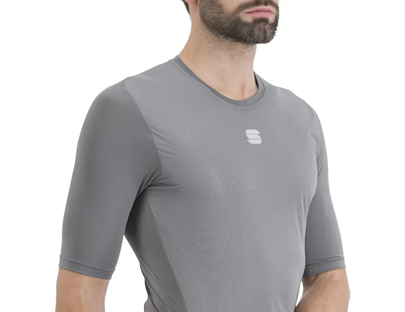 Balfes Bikes Sportful Fiandre Thermal Layer Tee in Ash Grey | Free postage over £30, £10 off first order, price match & 0% finance.
