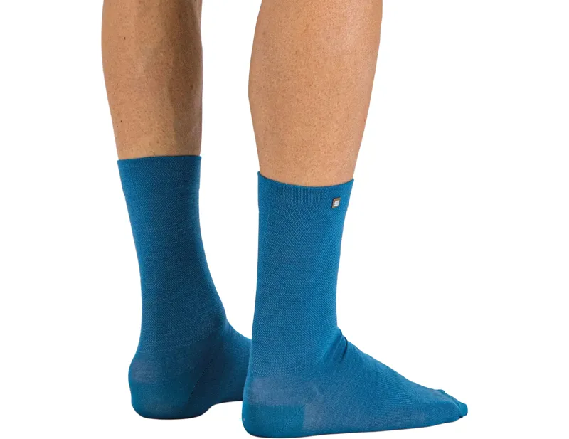 Balfes Bikes Sportful Matchy Wool Socks in Berry Blue | Free postage over £30, £10 off first order, price match & 0% finance.