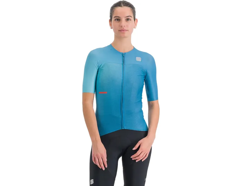 Balfes Bikes Sportful Light Pro Women's Jersey Shaded/Berry Blue | Free postage over £30, £10 off first order, price match & 0% finance.