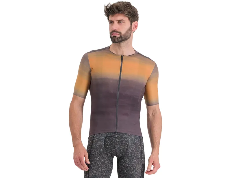 Balfes Bikes Sportful Sky Rider Supergiara Jersey in Mud | Free postage over £30, £10 off first order, price match & 0% finance.