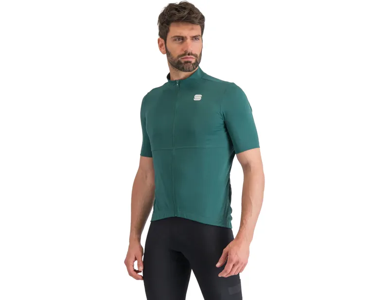 Balfes Bikes Sportful Giara Jersey in Shrub Green | Free postage over £30, £10 off first order, price match & 0% finance.