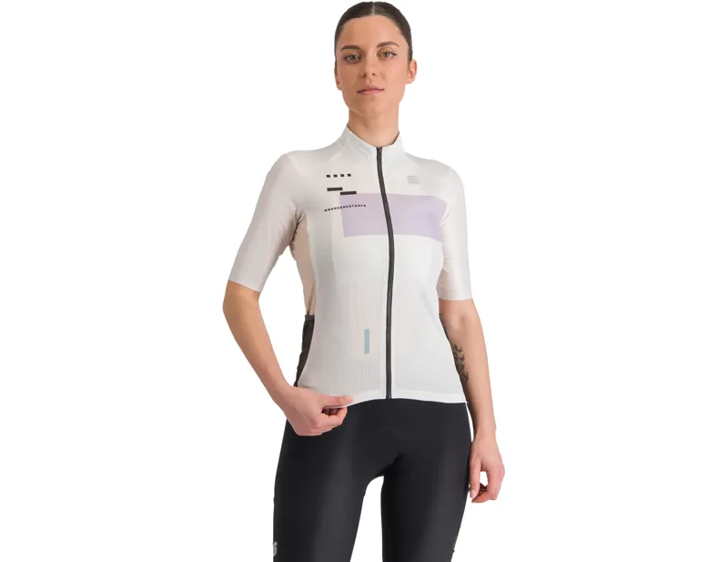 Balfes Bikes Sportful Breakout Supergiara Women's Jersey in White | Free postage over £30, £10 off first order, price match & 0% finance.