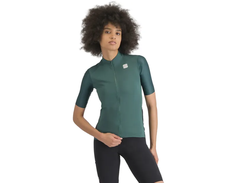 Balfes Bikes Sportful Supergiara Women's Jersey in Shrub Green | Free postage over £30, £10 off first order, price match & 0% finance.