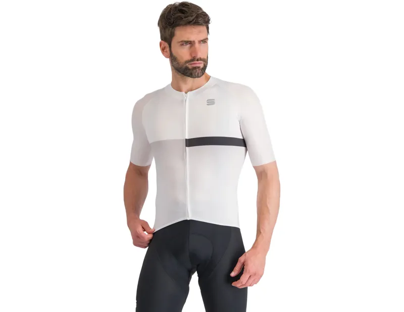 Balfes Bikes Sportful Bomber Jersey in White | Free postage over £30, £10 off first order, price match & 0% finance.
