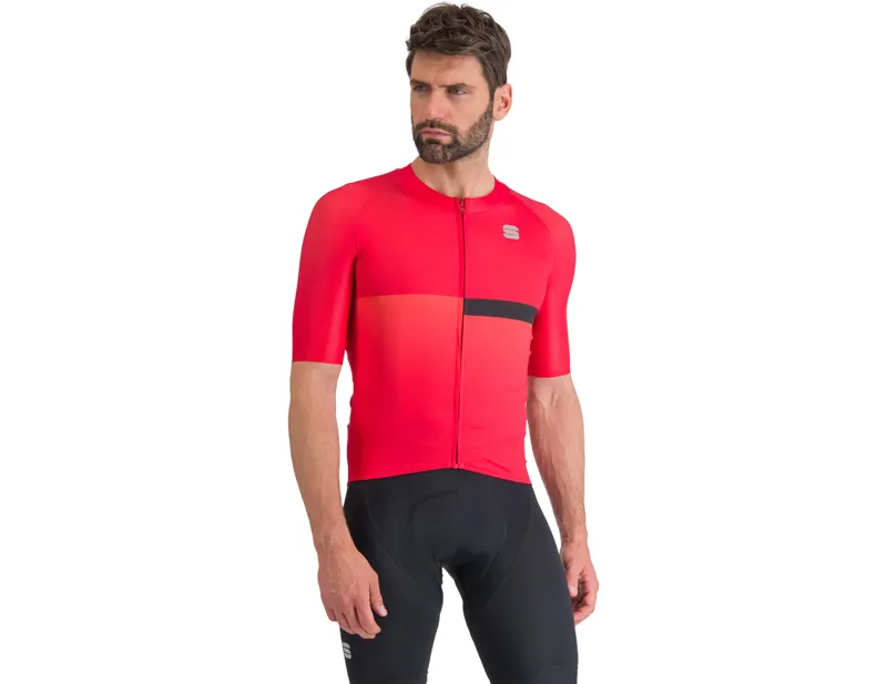 Balfes Bikes Sportful Bomber Jersey in Red | Free postage over £30, £10 off first order, price match & 0% finance.