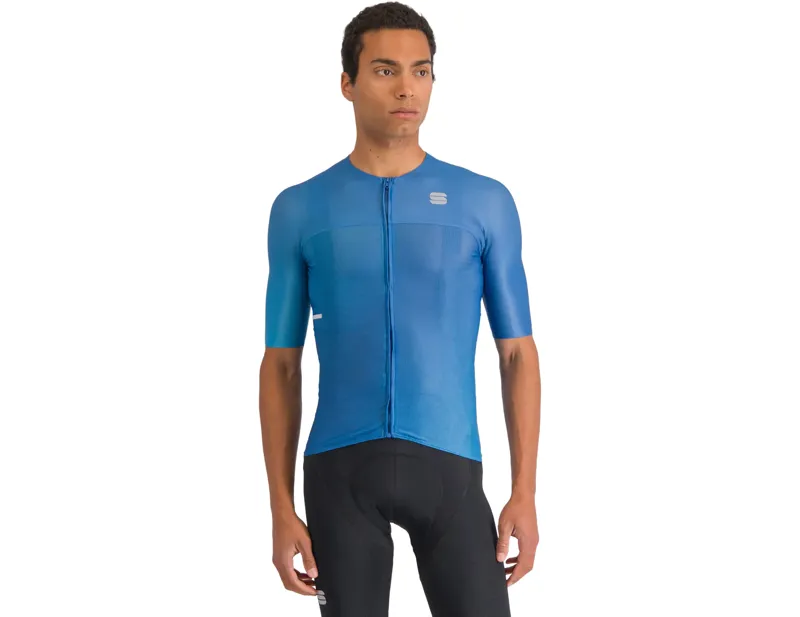 Balfes Bikes Sportful Light Jersey in Blue Denim | Free postage over £30, £10 off first order, price match & 0% finance.