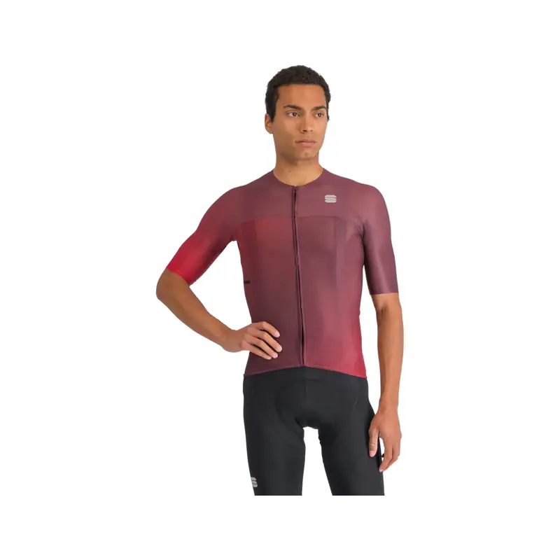 Balfes Bikes Sportful Light Jersey in Huckleberry | Free postage over £30, £10 off first order, price match & 0% finance.