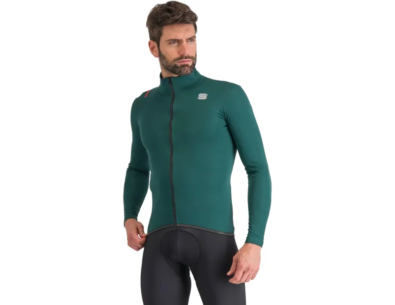 Balfes Bikes Sportful Fiandre Long Sleeve Light Jersey in Shrub Green | Free postage over £30, £10 off first order, price match & 0% finance.