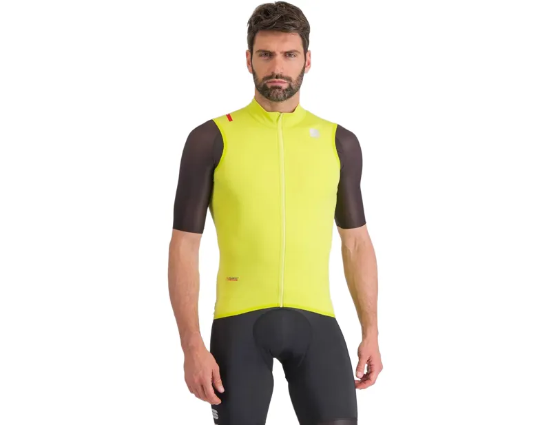 Balfes Bikes Sportful Fiandre Pro Gilet in Cedar | Free postage over £30, £10 off first order, price match & 0% finance.