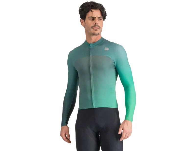 Balfes Bikes Sportful Bodyfit Pro Thermal Jersey in Shrub Green | Free postage over £30, £10 off first order, price match & 0% finance.