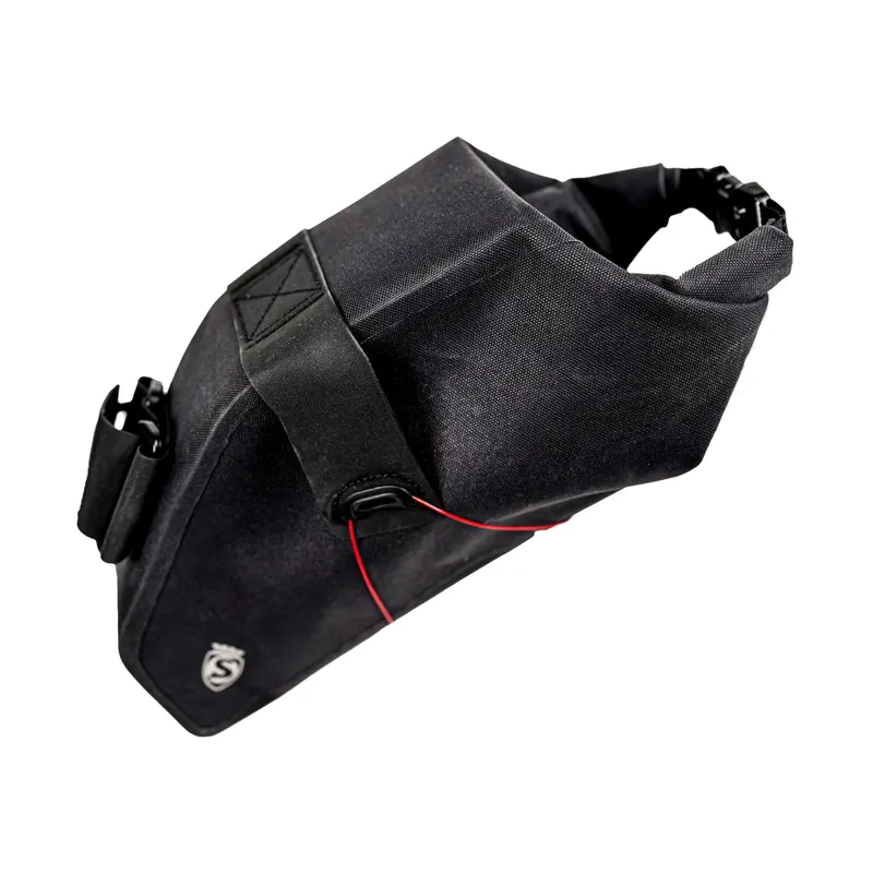 Silca - Grinta Roll-Top Adventure Saddle Bag in black 2L-5L-1