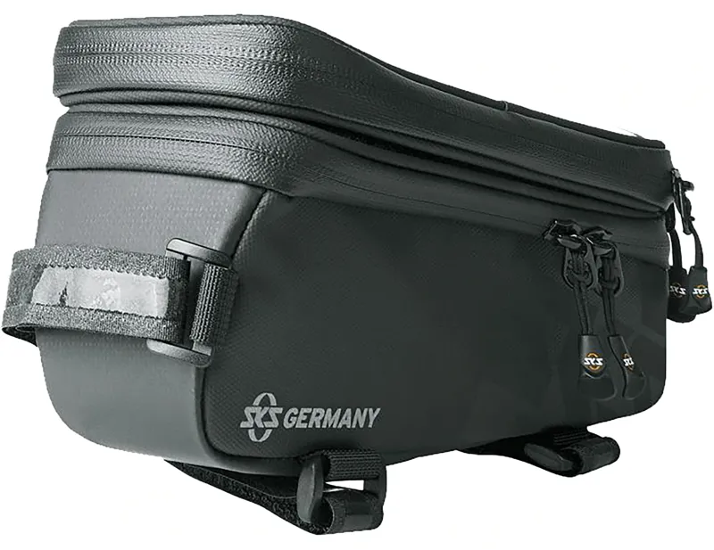 Balfes Bikes Sks SKS Explorer 1.35L Smart Toptube Pack With Phone Pocket in Black | Free postage over £30, £10 off first order, price match & 0% finance.