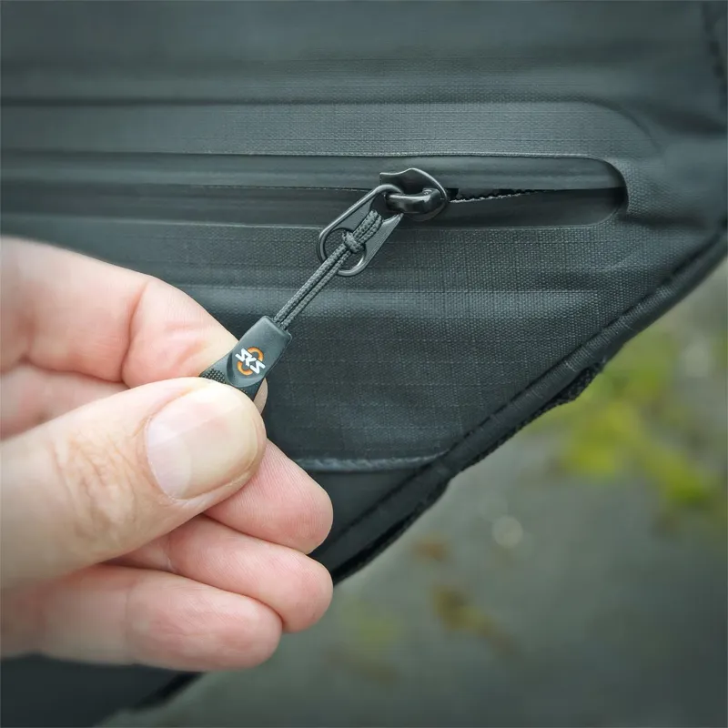 Sks Urban Frame Bag in Black-6