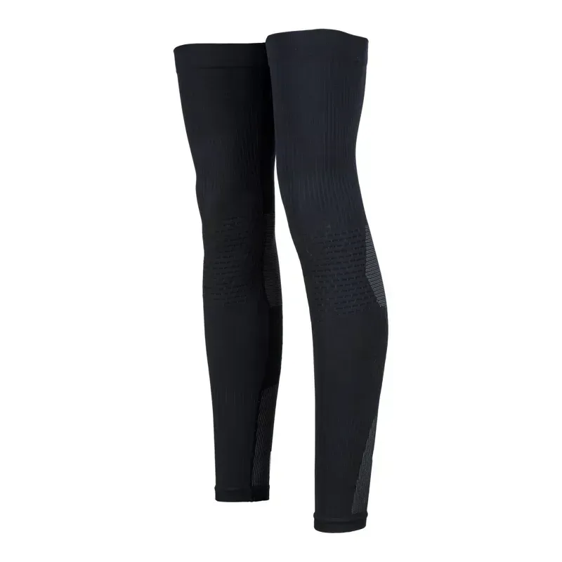 Spatz Burnr Leg Warmers in Black-4