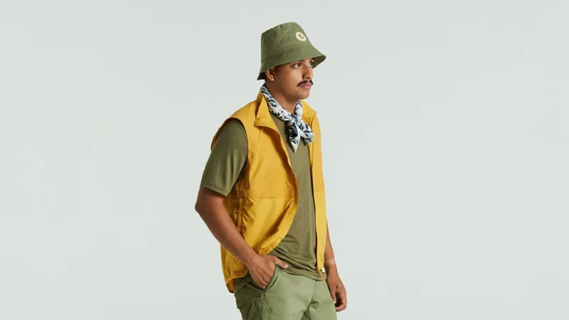 Specialized/Fjallraven Adventure Vest in Ochre-2