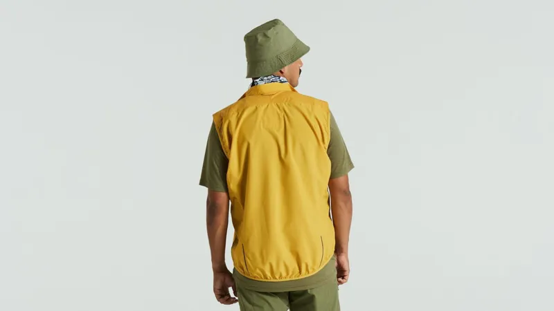 Specialized/Fjallraven Adventure Vest in Ochre-3