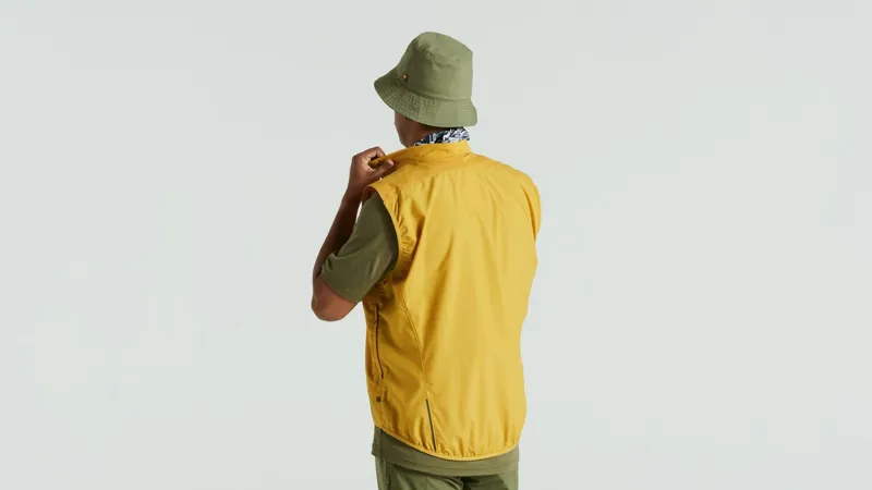 Specialized/Fjallraven Adventure Vest in Ochre-4