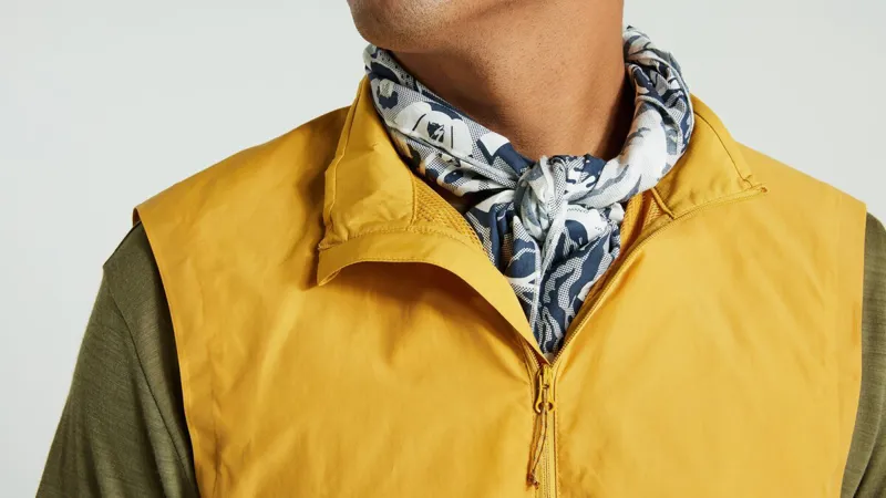 Specialized/Fjallraven Adventure Vest in Ochre-5