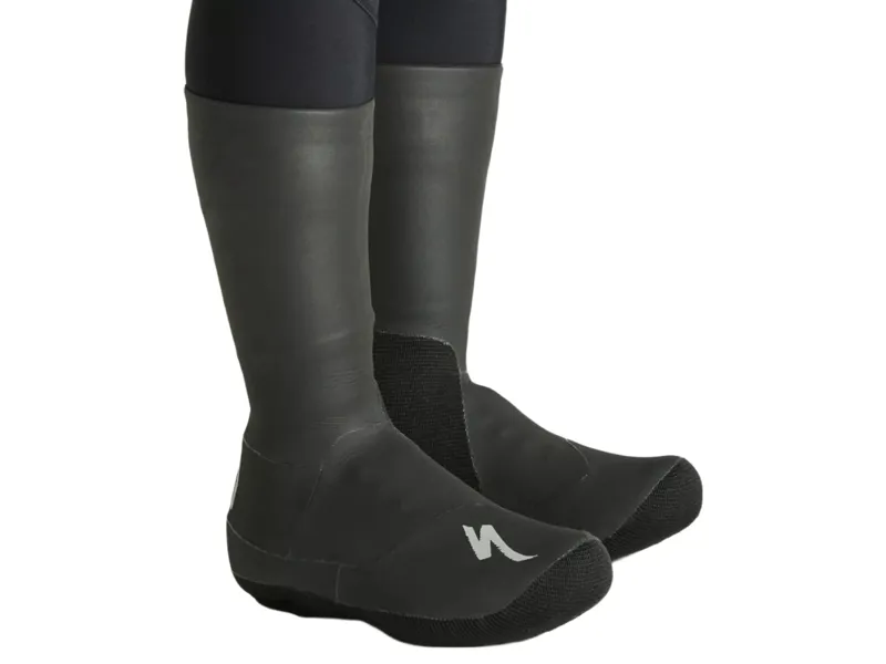 Specialized Neoprene Shoe Covers in Black-1