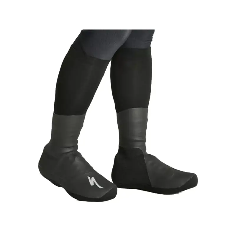 Balfes Bikes Specialized Neoprene Tall Shoe Covers in Black | Free postage over £30, £10 off first order, price match & 0% finance.