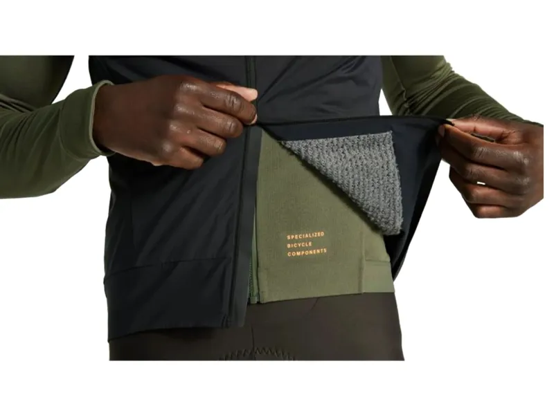 Specialized Prime Alpha Vest in Black/Smoke-3