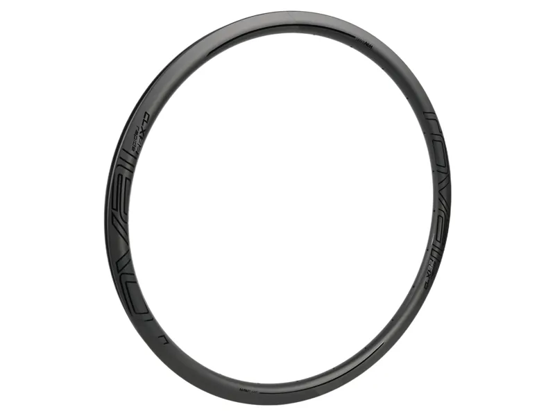 Specialized Rim MY17 Clx 32 Disc 700C Rear Carbon 24H Disc 20.7mm Internal - Satin Carbon W/ Gloss Black Dcl