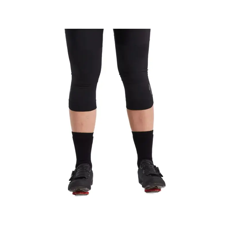 Balfes Bikes Specialized Seamless Knee Warmers in Black | Free postage over £30, £10 off first order, price match & 0% finance.