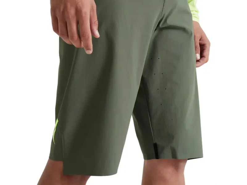 Specialized Trail Air Shorts in Oak Green-4