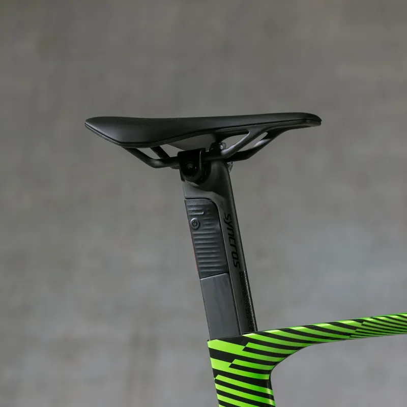 Syncros Duncan SL Aero CFT Seatpost 15mm Offset in Black Matt-4