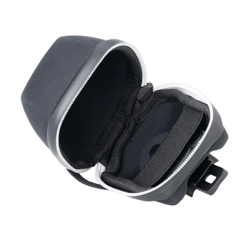 Syncros Quick Release 400 Frame Bag in Black-4