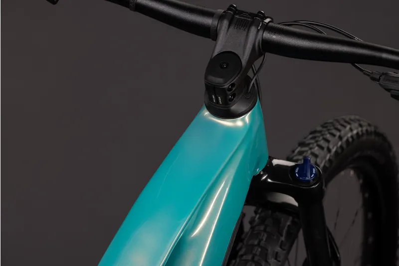 Cube Reaction Hybrid Performance 720 Electric Alloy Hybrid bike 2027 in Maldivian/Black-5
