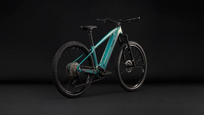 Cube Reaction Hybrid Performance 720 Electric Alloy Hybrid bike 2027 in Maldivian/Black-3